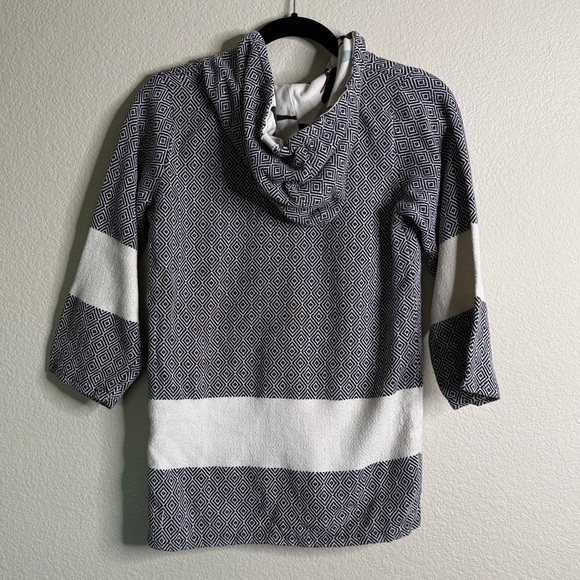 Hudson and Dash handmade kids swim coverup size 8-10 whales - Picture 4 of 6